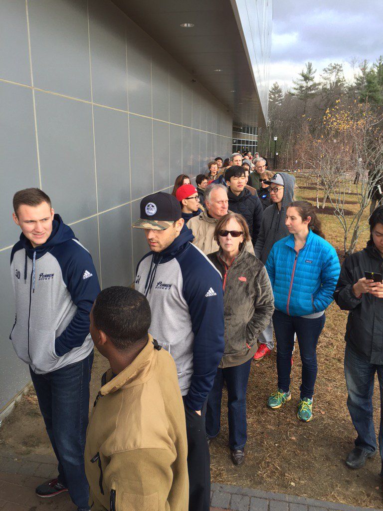 oh my god twitter doesn’t include alt text from images in their API