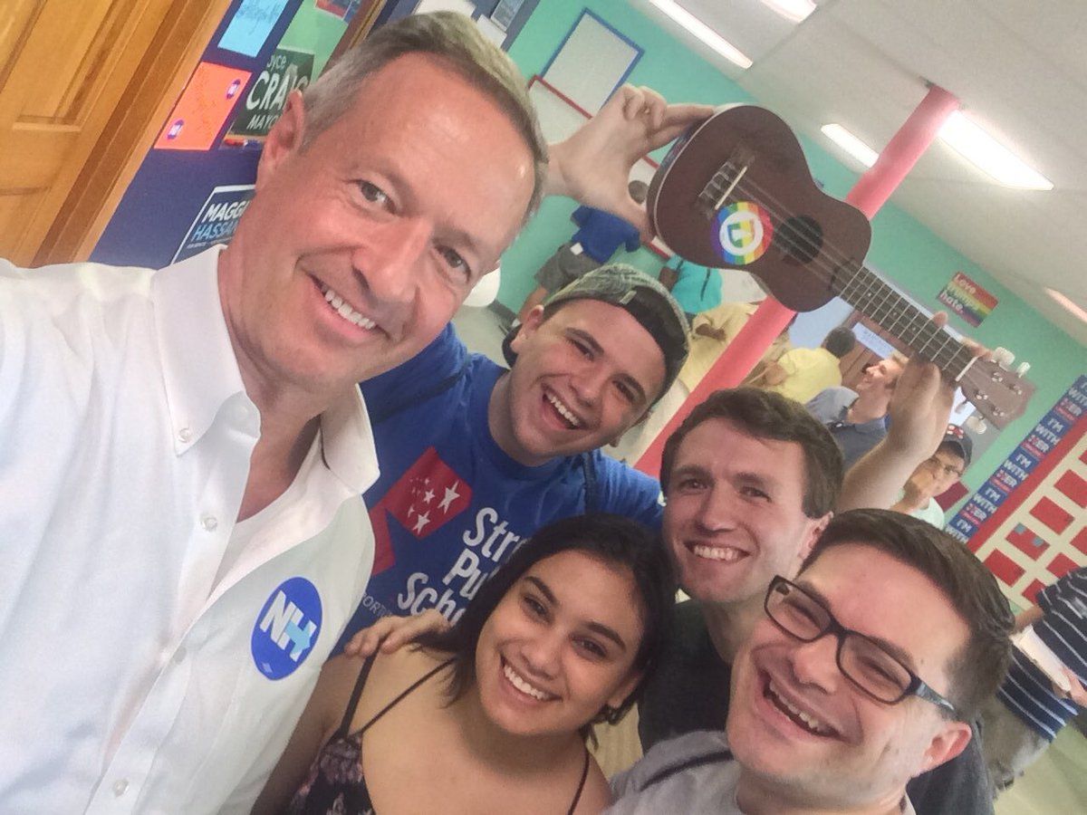 oh my god twitter doesn’t include alt text from images in their API