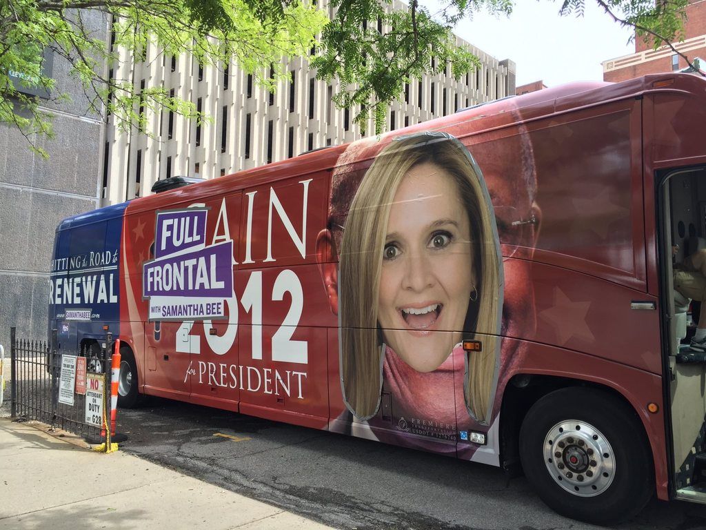 oh my god twitter doesn’t include alt text from images in their API