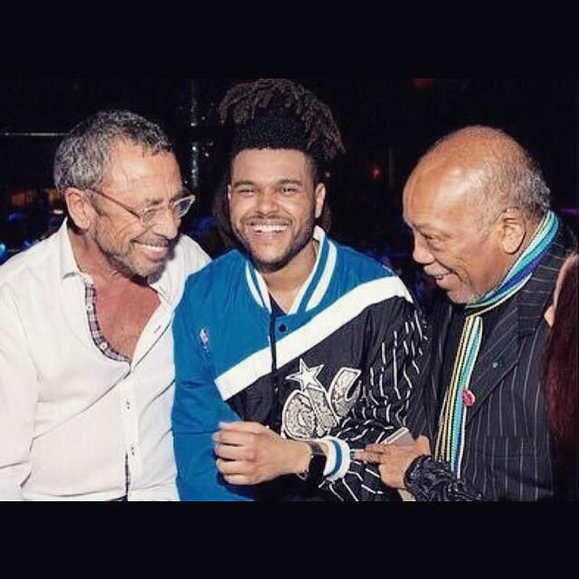 oh my god twitter doesn’t include alt text from images in their API