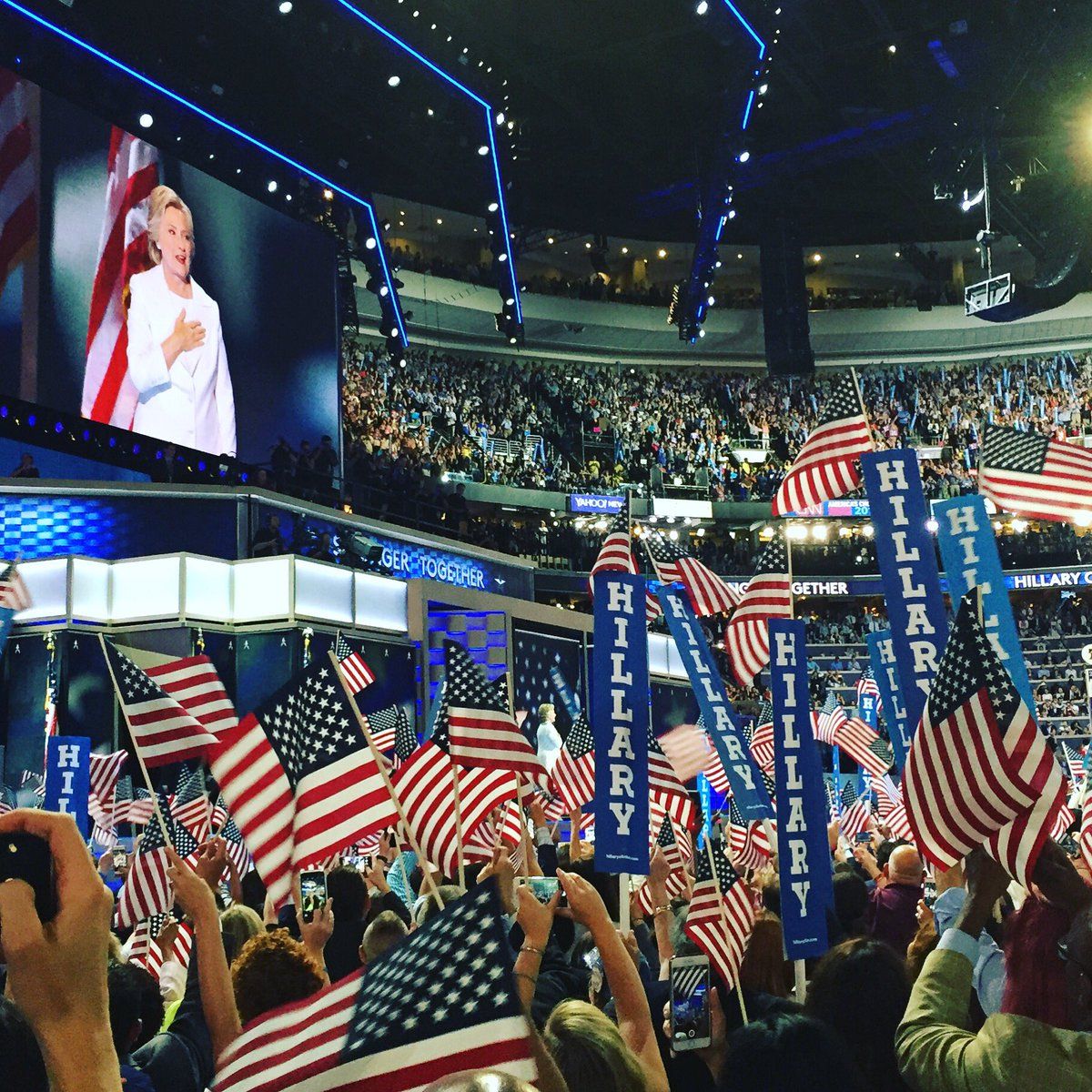 oh my god twitter doesn’t include alt text from images in their API