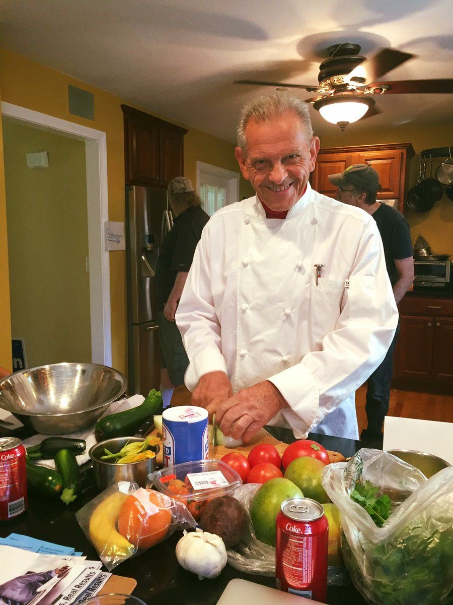 oh my god twitter doesn’t include alt text from images in their API