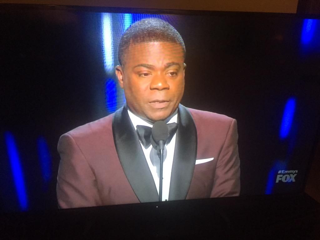 oh my god twitter doesn’t include alt text from images in their API