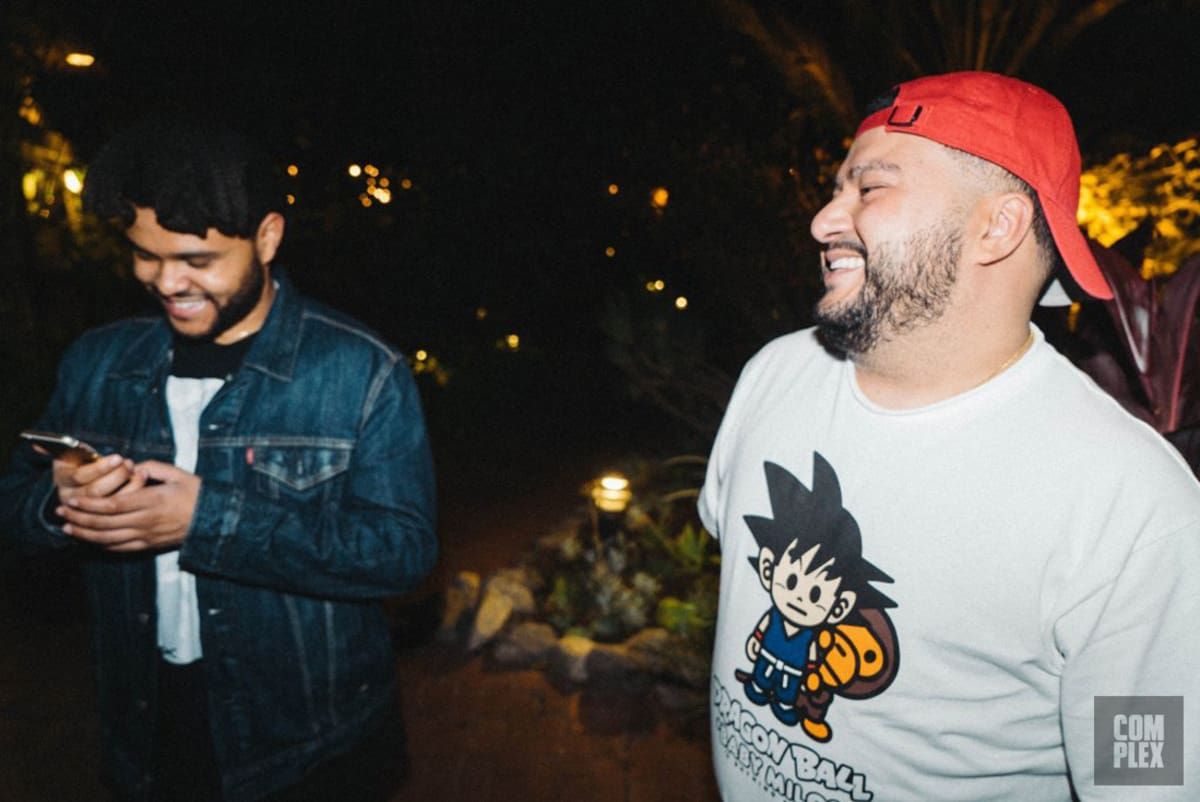 oh my god twitter doesn’t include alt text from images in their API